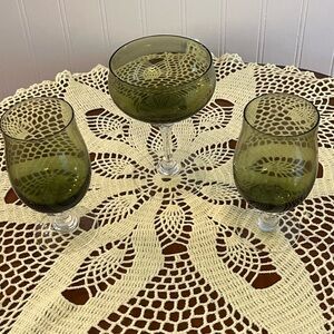 Vintage 1970’s green cocktail or juice glasses‎